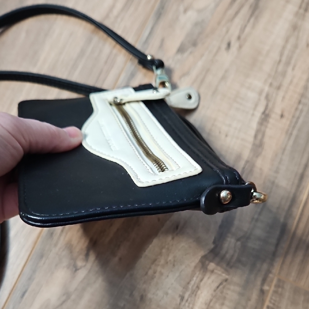 Danielle Nicole Black And Cream Crossbody Bag - image 7